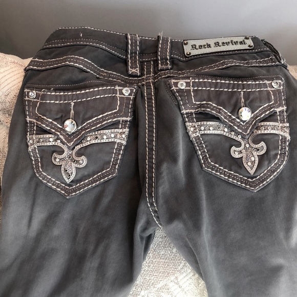 Rock Revival Pants - 26” Gray Skinny Cassel Rock Revival Pants